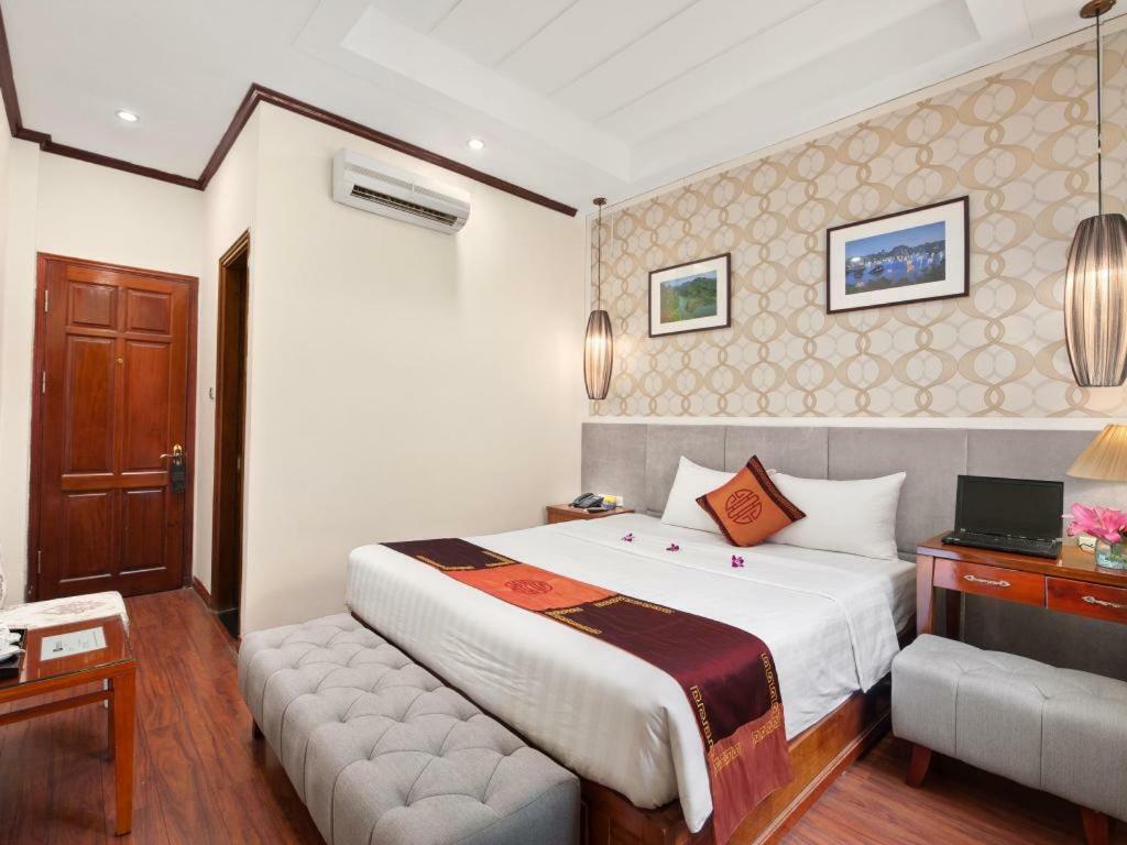 Hanoi Sena Hotel & Travel - Former Symphony Hanoi Hotel Buitenkant foto